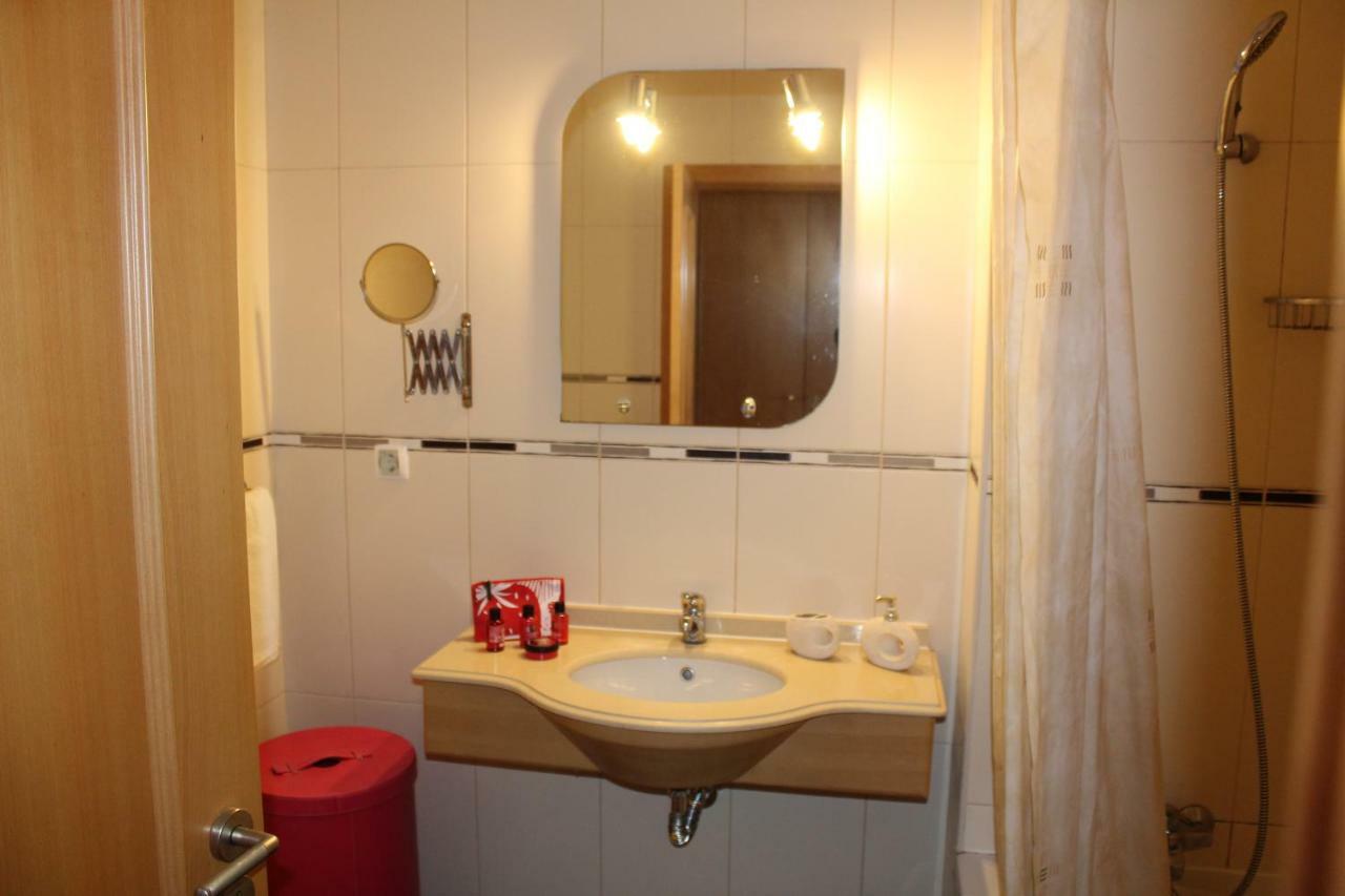 Beach & Pool Apartment - Perfect Harmony Armação de Pêra Eksteriør billede